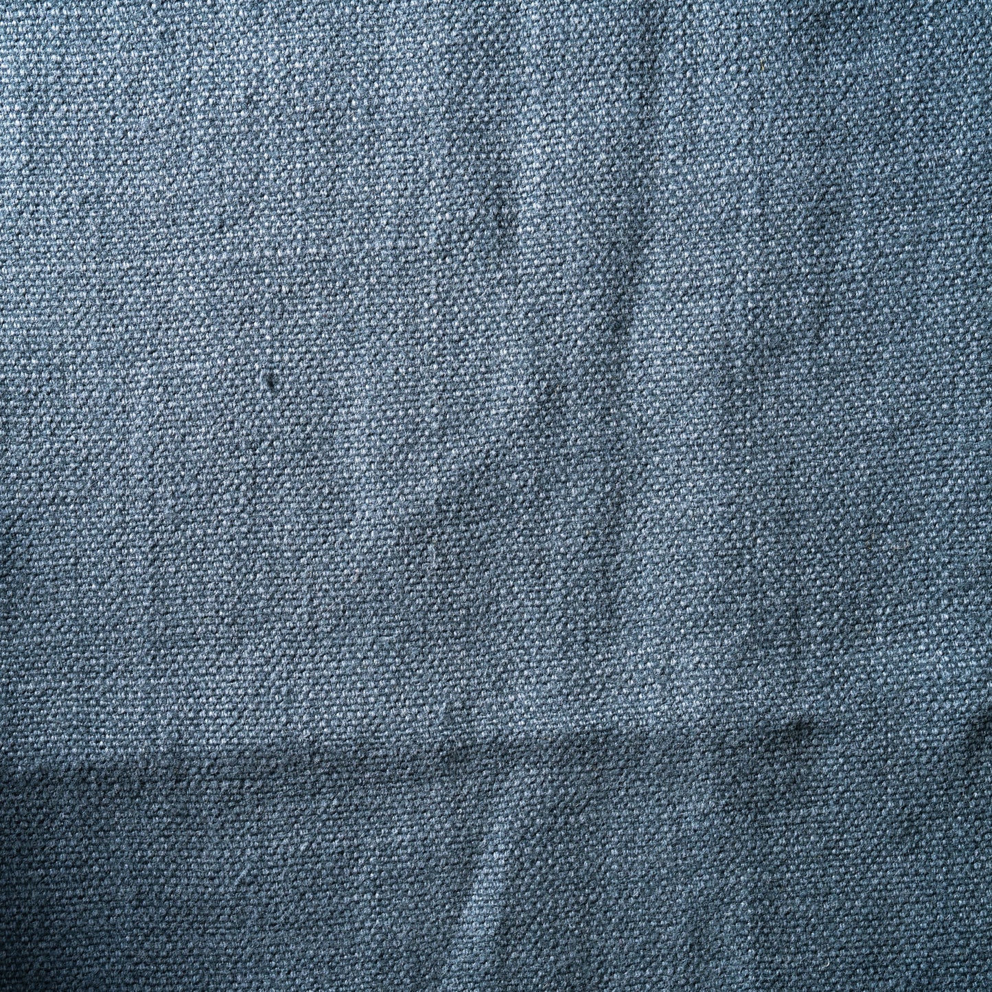 14.3 oz/sq yard 100% Upholstery/ Slipcover Weight Linen in Bondi Blue Swatch