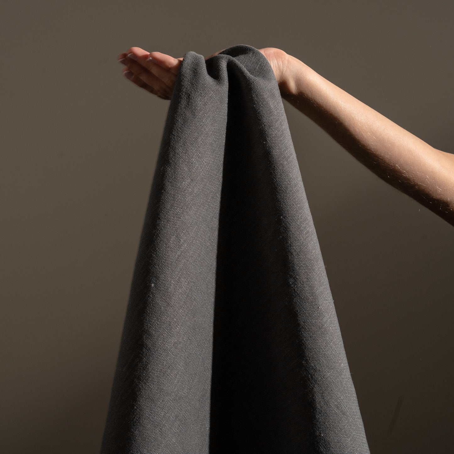 12 oz/sq yard 100% Upholstery/ Slipcover Weight Linen Gunmetal
