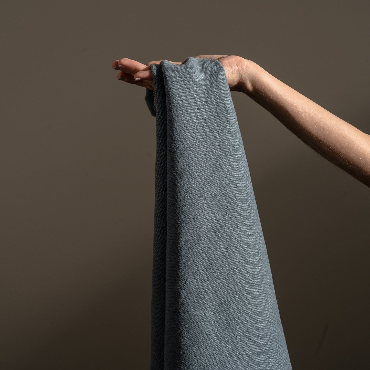 14.3 oz/sq yard 100% Upholstery/ Slipcover Weight Linen in Bondi Blue